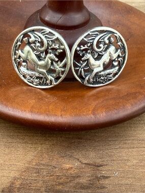 Sarah Coventry Silver Filigree Round Clip-On Earrings Woodland Flight